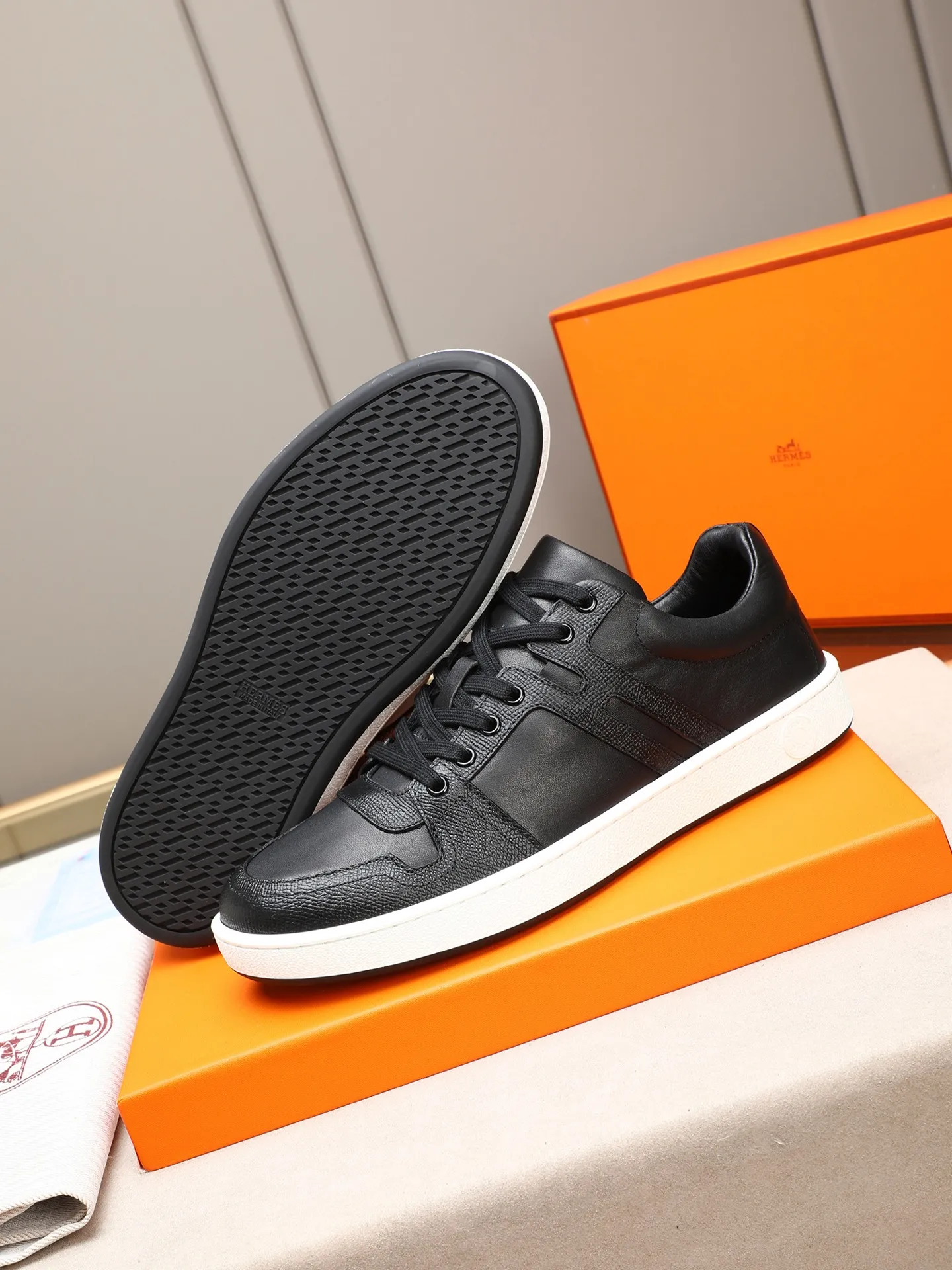 Men's shoes 💰720 [HERMES] Hermès - High-end quality original 🔍🔍🔍 casual sneakers - Upper: 🔝 Napa calfskin, shoe body sewn with brand 'H' totem - Lining: water-dyed cowhide - Outsole: original TPR. :38-44 (45, can be customized)